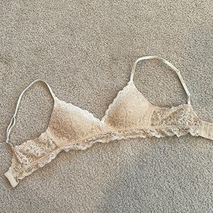 Lacy Wireless Aerie Bra
